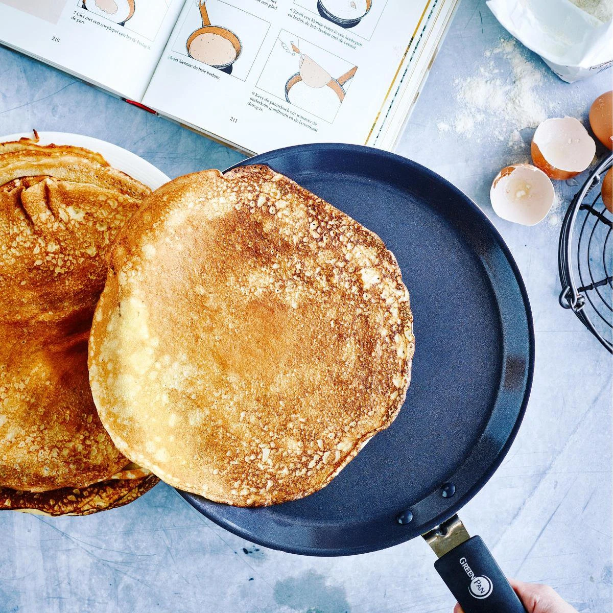 GreenPan Essentials Pannenkoekenpan 24cm - Zwart - Inductie - PFAS-vrij - Afbeelding 10
